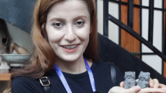 将环绕文物奇迹发